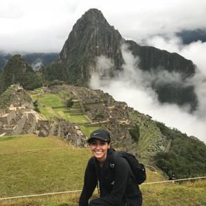 Meet your Posher, Leora